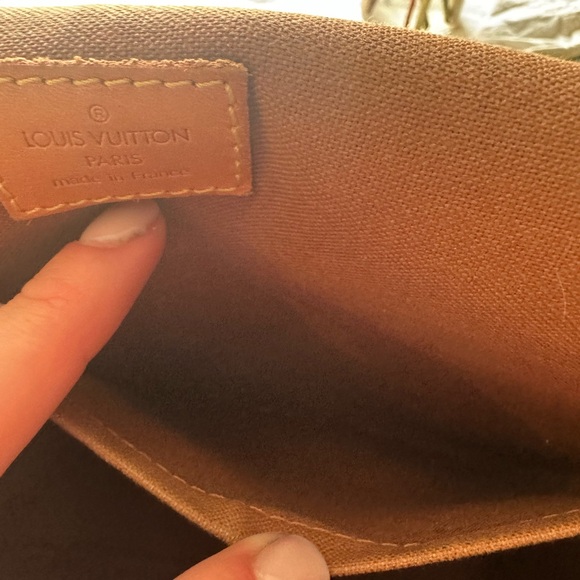 Louis Vuitton bosphore messenger cross body - Picture 6 of 9